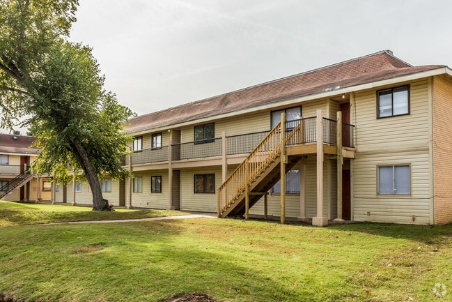 Building Photo - Emerald Ridge Apartments