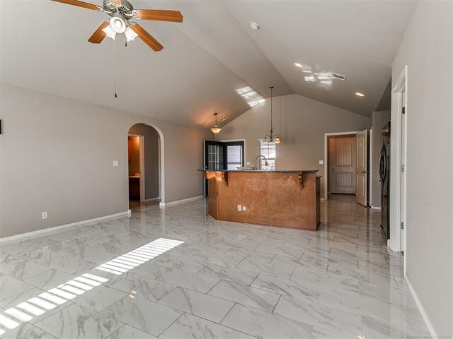 Foto del edificio - 15112 E 109th St N