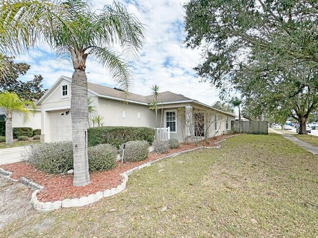 Building Photo - 12719 Adventure Dr