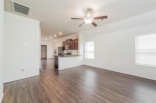 Foto del edificio - 23735 Woodgreen Terrace Dr
