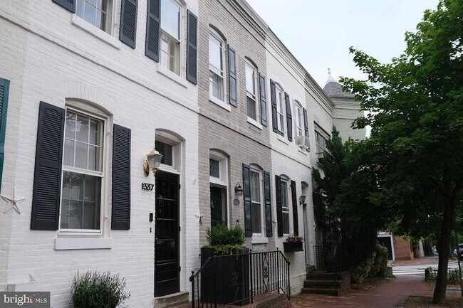 Foto del edificio - 1337 28th St NW