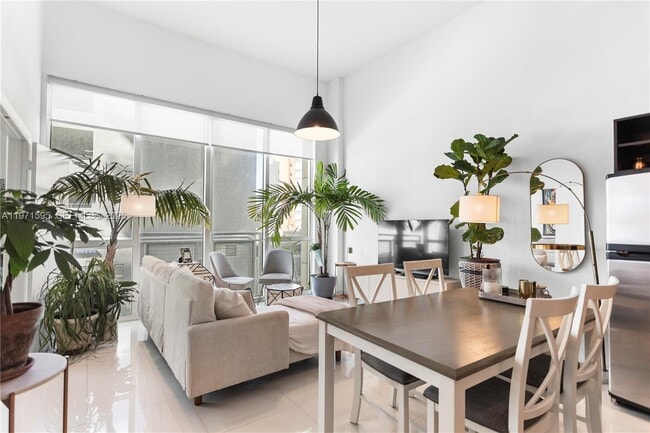 Building Photo - 244 Biscayne Blvd