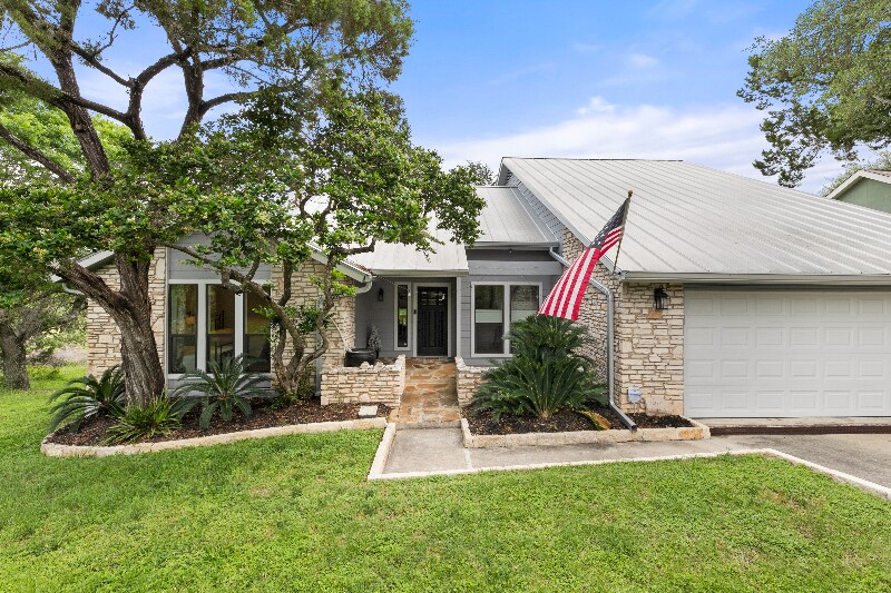 Primary Photo - 303 Watts Ln