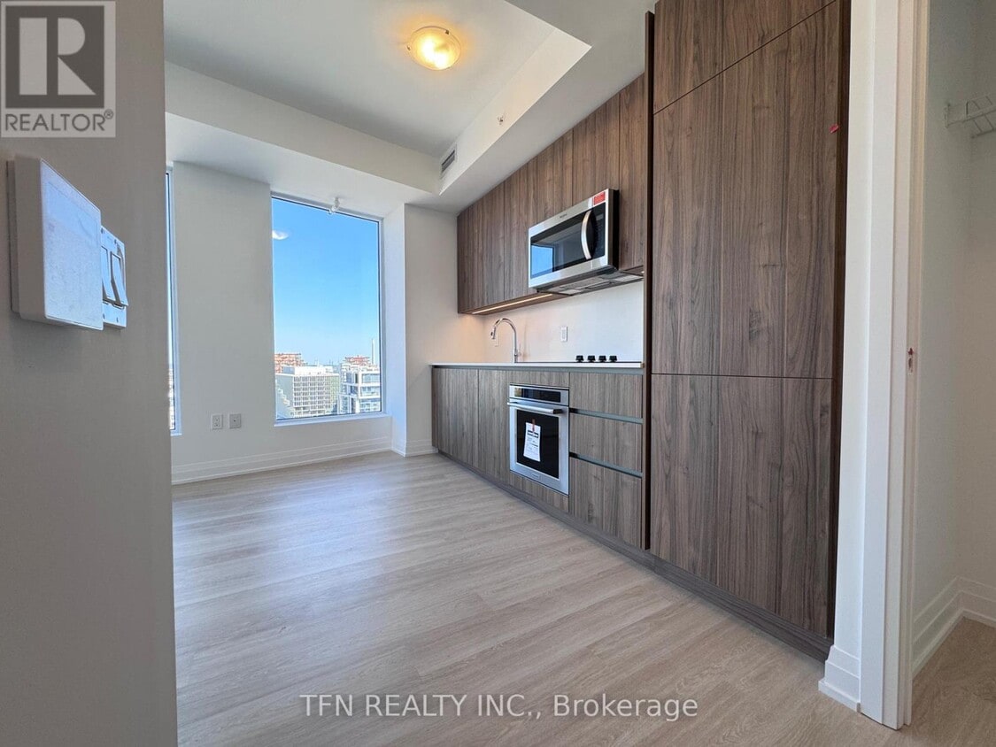 Photo principale - 15-1715 Richardson St