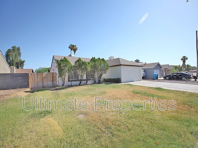 Foto del edificio - 7628 W Hazelwood St