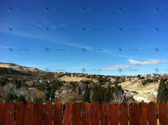 Foto del edificio - Amazing 2 Bedroom 2.5 Bathroom Home! Locat...