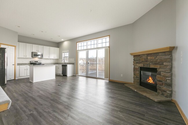 Fireplace - 5030 Fountain Ln N
