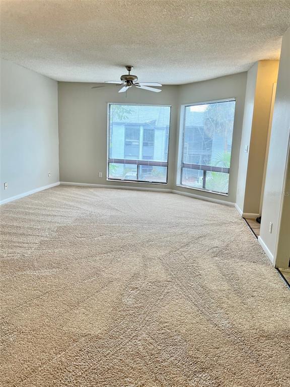 Building Photo - 4371 Aqua Vista Dr