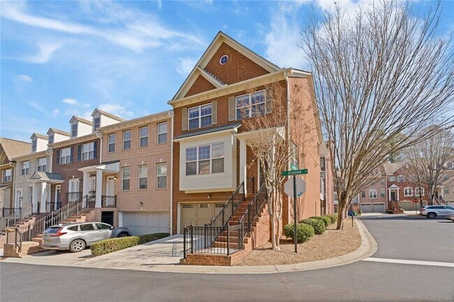 Building Photo - 2763 Durham Dr NE