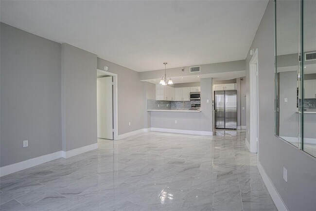 Building Photo - 2333 Feather Sound Dr