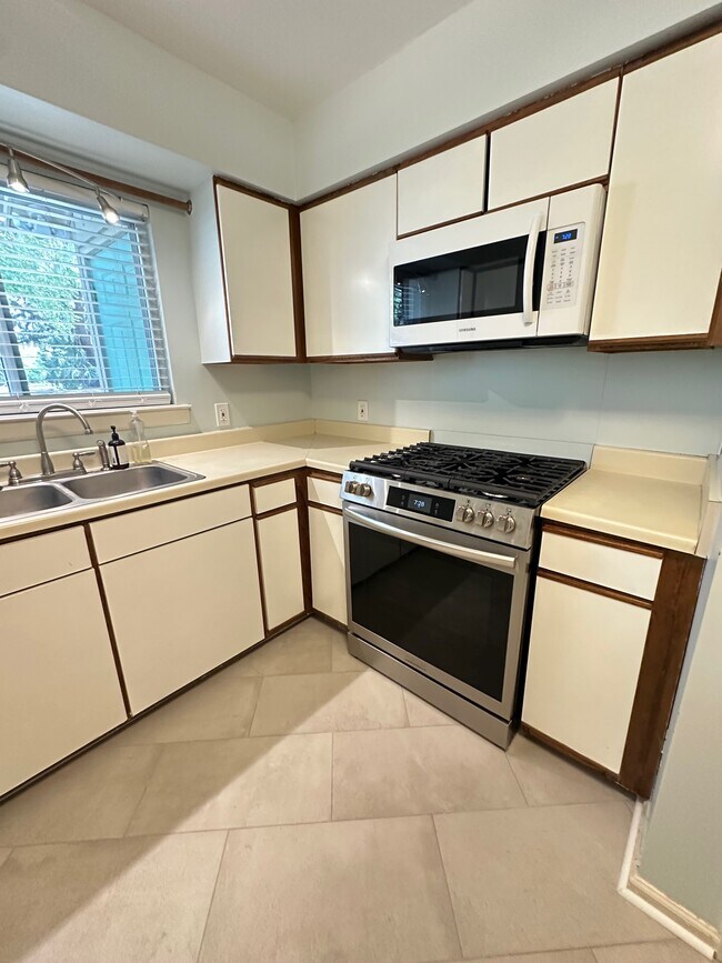 Foto del edificio - 5 Bent Oaks Ct