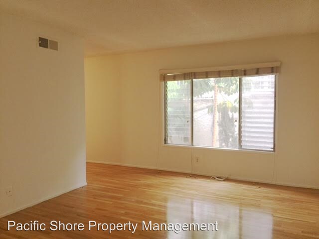 Building Photo - 849 S Holt Ave