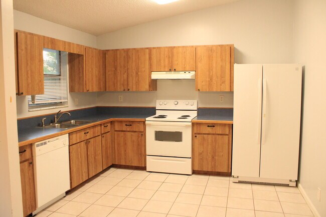 Foto del edificio - 11988 49th St N