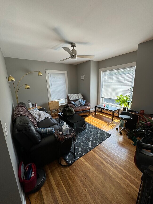 Foto del edificio - 415 Rutger St