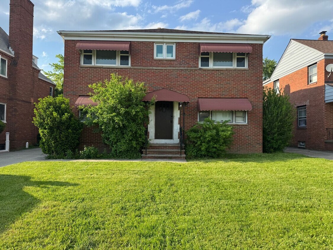 Foto principal - Charming 3BR Ground Floor Unit in South Eu...