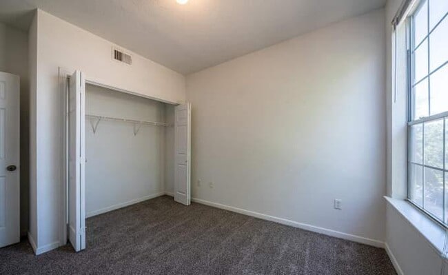 Building Photo - 3 bedroom in Houston TX 77075