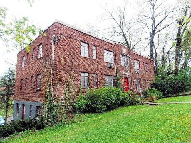 Building Photo - 4050-4056 Reading Rd
