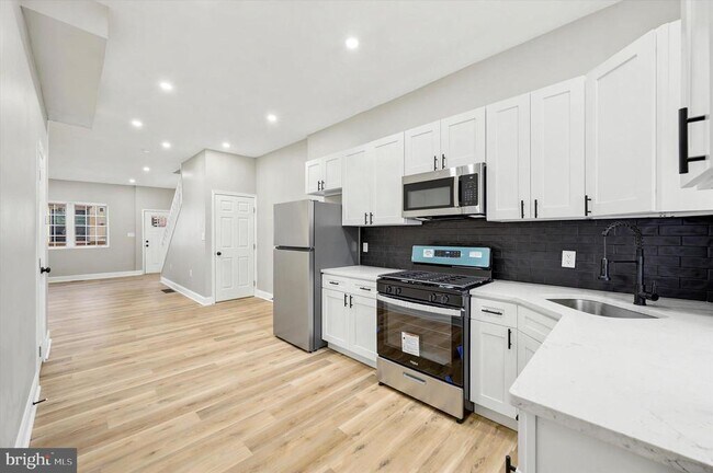 Foto del edificio - 2811 W Albert St