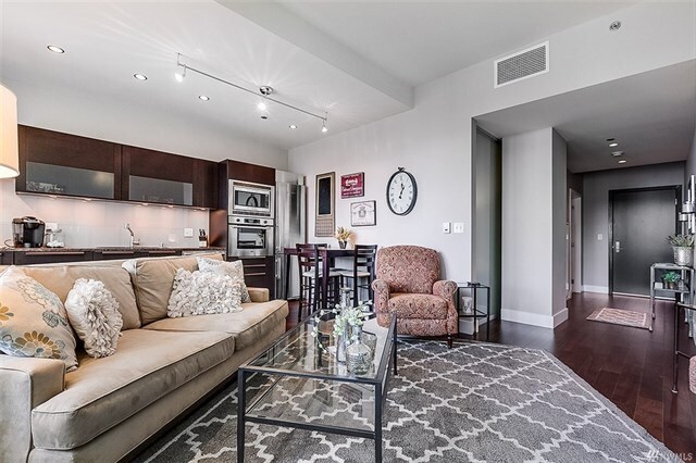 Foto del edificio - 737 Olive Way