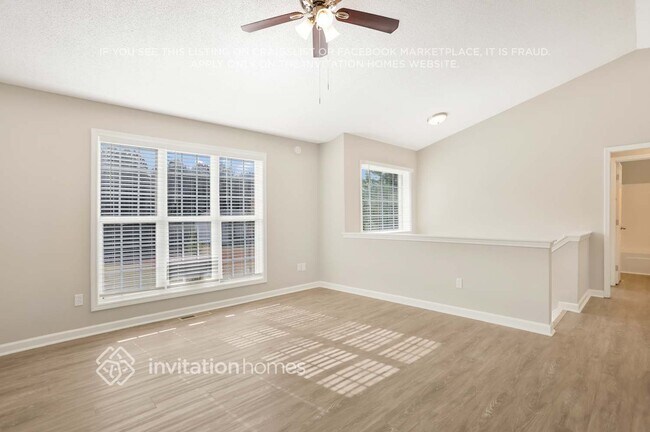 Foto del edificio - 228 Carthage Blvd