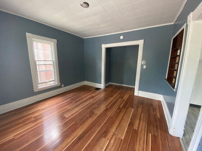 Foto del edificio - 622 Minor Ave
