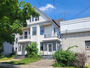 Building Photo - 687 Dixwell Ave