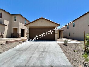 Building Photo - 9286 N Peridot Vis Ave