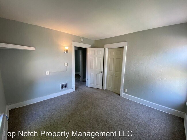 Building Photo - 3 br, 1 bath House - 1625 37th St