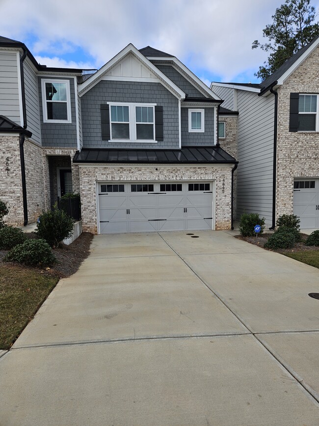 Exterior - 4645 Electric Ave SW