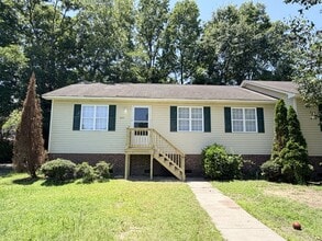 Building Photo - 3209 Deer Path Cir