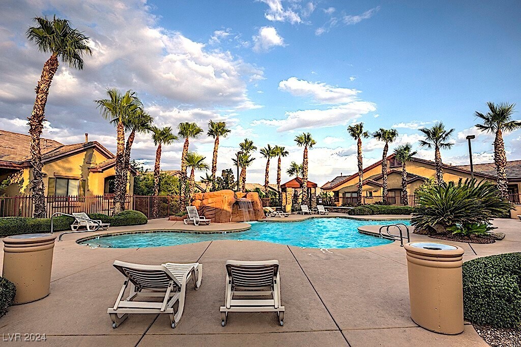 Foto principal - 8250 N Grand Canyon Dr