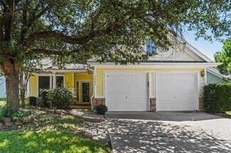 Building Photo - 3504 Llano Tr