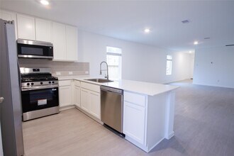 Building Photo - 1551 Sunset Ridge Dr