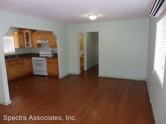 Foto del edificio - 431 N Mountain View Ave