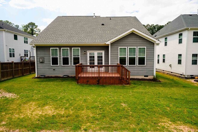 Building Photo - Spacious 5BR House in Apex