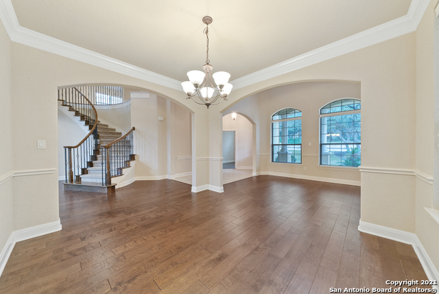 Building Photo - 7110 Hovingham