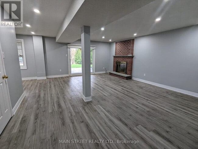 Building Photo - 214 Stegman Rd