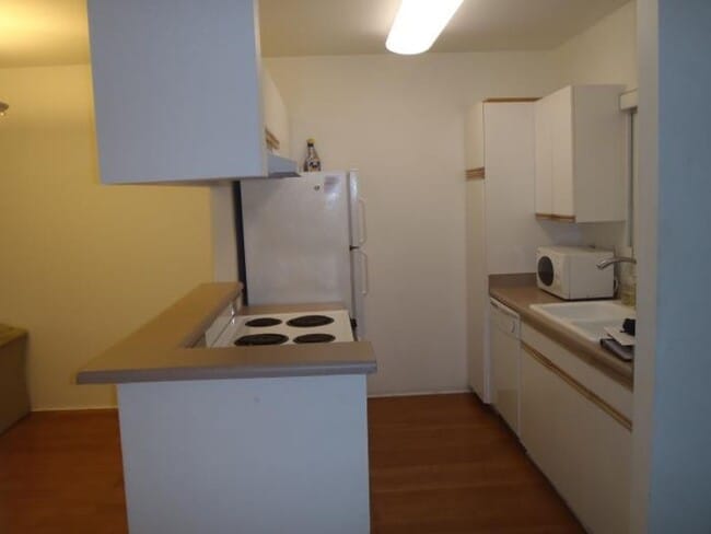 Foto del edificio - Streamside At Launani Valley - 2 Bdrm 2 Bath 2 Parking - Available Now!