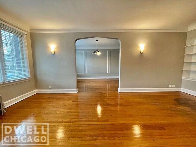 Foto del edificio - 7125 N Paulina St