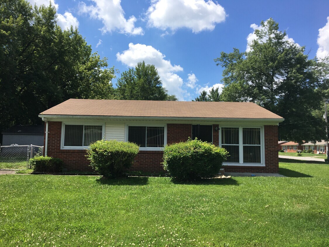 4902 Rural Way, Louisville, KY 40218 House Rental in Louisville, KY