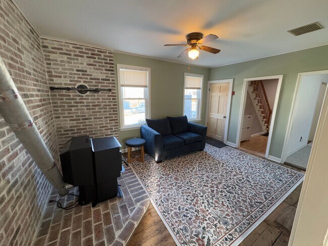 Foto del edificio - 11 River St