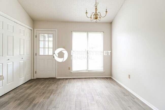Building Photo - 3 Bedroom Pet-Friendly Home in Southaven, ...