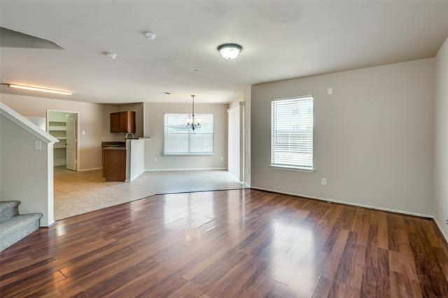 Foto del edificio - 8620 Star Thistle Dr