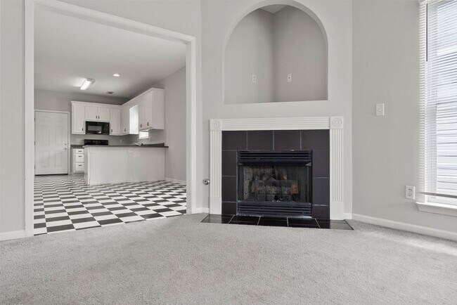 Foto del edificio - Nice 3 Bed 2 Bath Home! Available Now!