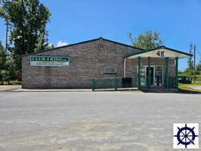 Building Photo - 3120 County Rd 390