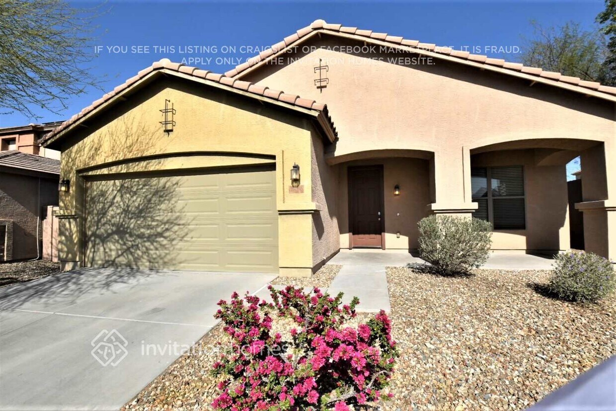 Foto principal - 3825 S 100th Ave