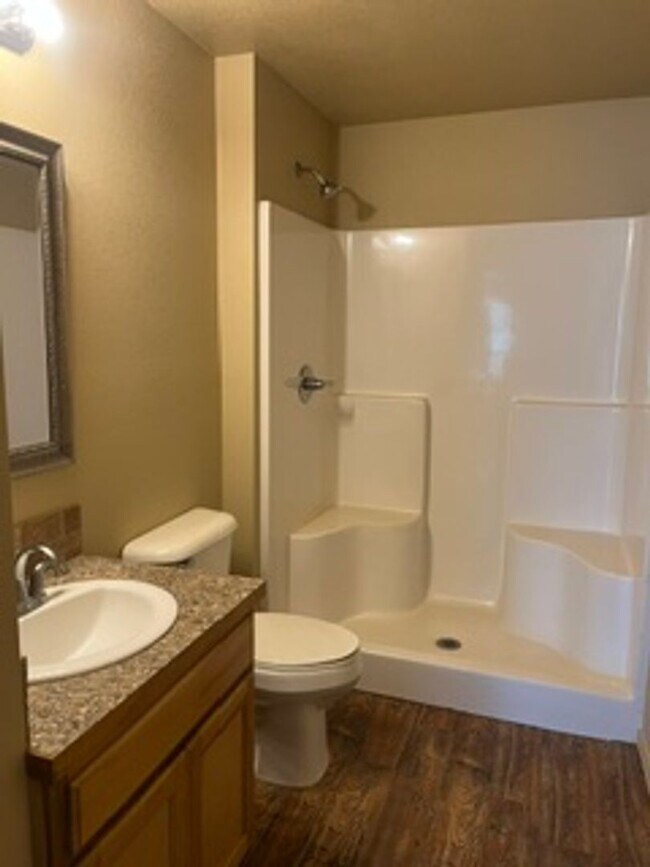 Foto del edificio - Scott-5124 South 29th Duplex