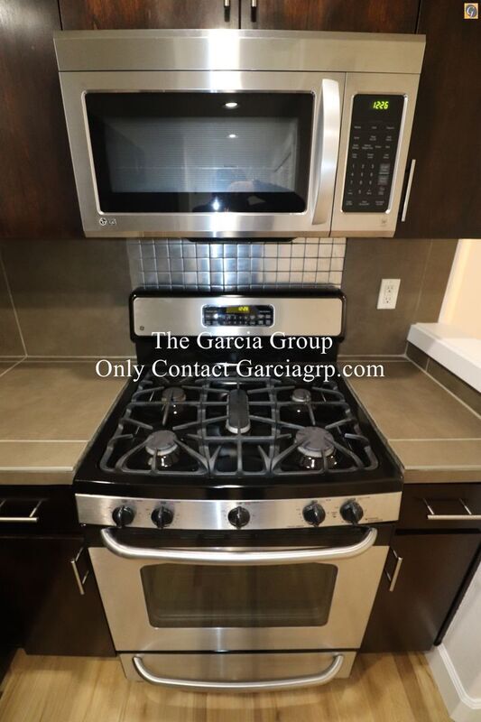 Building Photo - 765 NE Adwick Dr