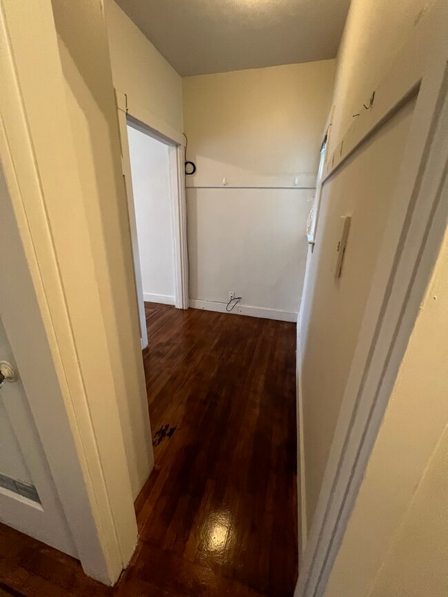 Closet, view from hallway - 865 47th Ave