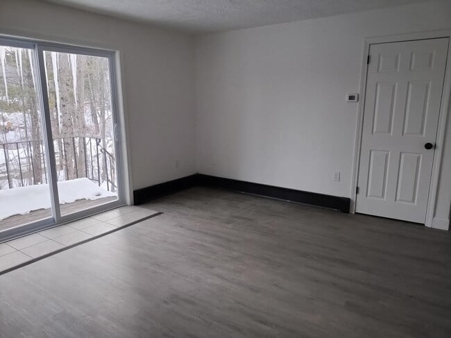 Building Photo - 7-9 Irene St